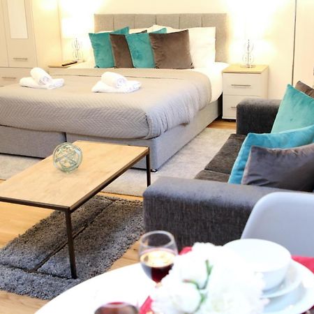 High Spec Luxury Studio Apartment In Sydenham Λονδίνο Εξωτερικό φωτογραφία